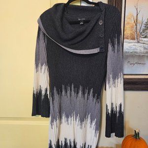 Flare sleeve sweater dress